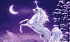 Unicornio bajo la luna